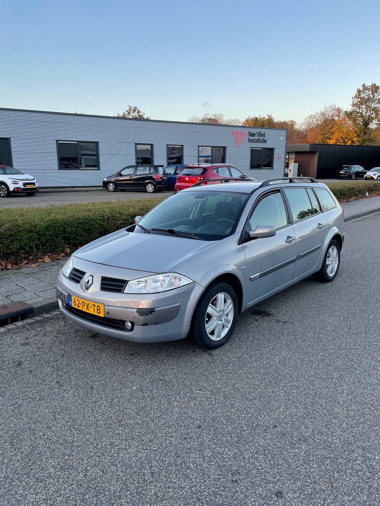 Renault Mégane Grand Tour - 1.6-16V Dynamique Comfort 1.6-16V Dynamique Comfort - AutoWereld.nl