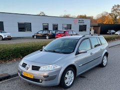 Renault Mégane Grand Tour - 1.6-16V Dynamique Comfort