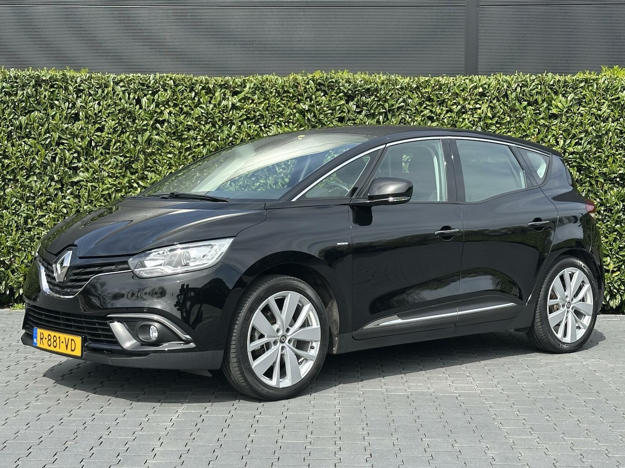 Renault Scénic - 1.3 TCe Limited 1.3 TCe LIMITED, NIEUW MODEL, NAVI, CRUISE, KEYLESS, ECC-AIRCO, DIGITAL, PARKEERSENSOREN V - AutoWereld.nl