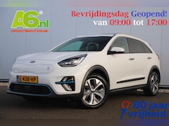 Kia e-Niro - DynamicPlusLine 39 kWh Schuifdak Keyless Half Leder Navigatie Achteruitrijcamera Stuur & S
