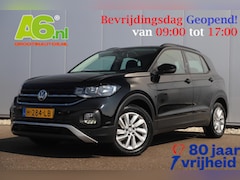 Volkswagen T-Cross - 1.0 TSI Life Airco Stoelverwarming Parkeersensors Adaptive Cruise 16 inch LMV Radio Blueto