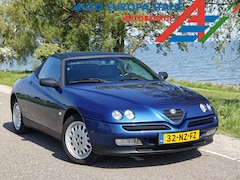Alfa Romeo Spider - 2.0-16V Twin Spark