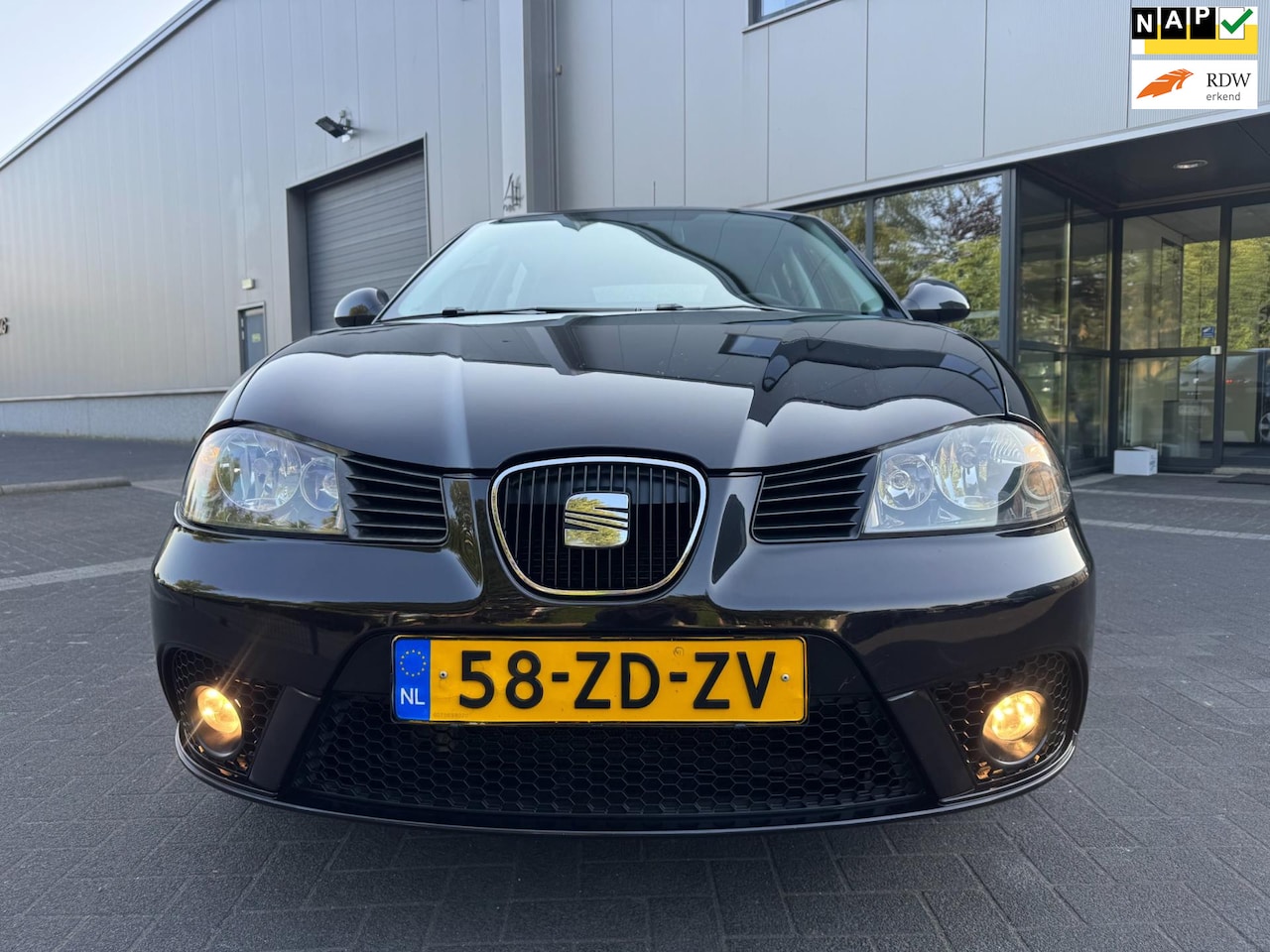 Seat Ibiza - 1.6-16V Freestyle 155.000 KM CLIMA - AutoWereld.nl