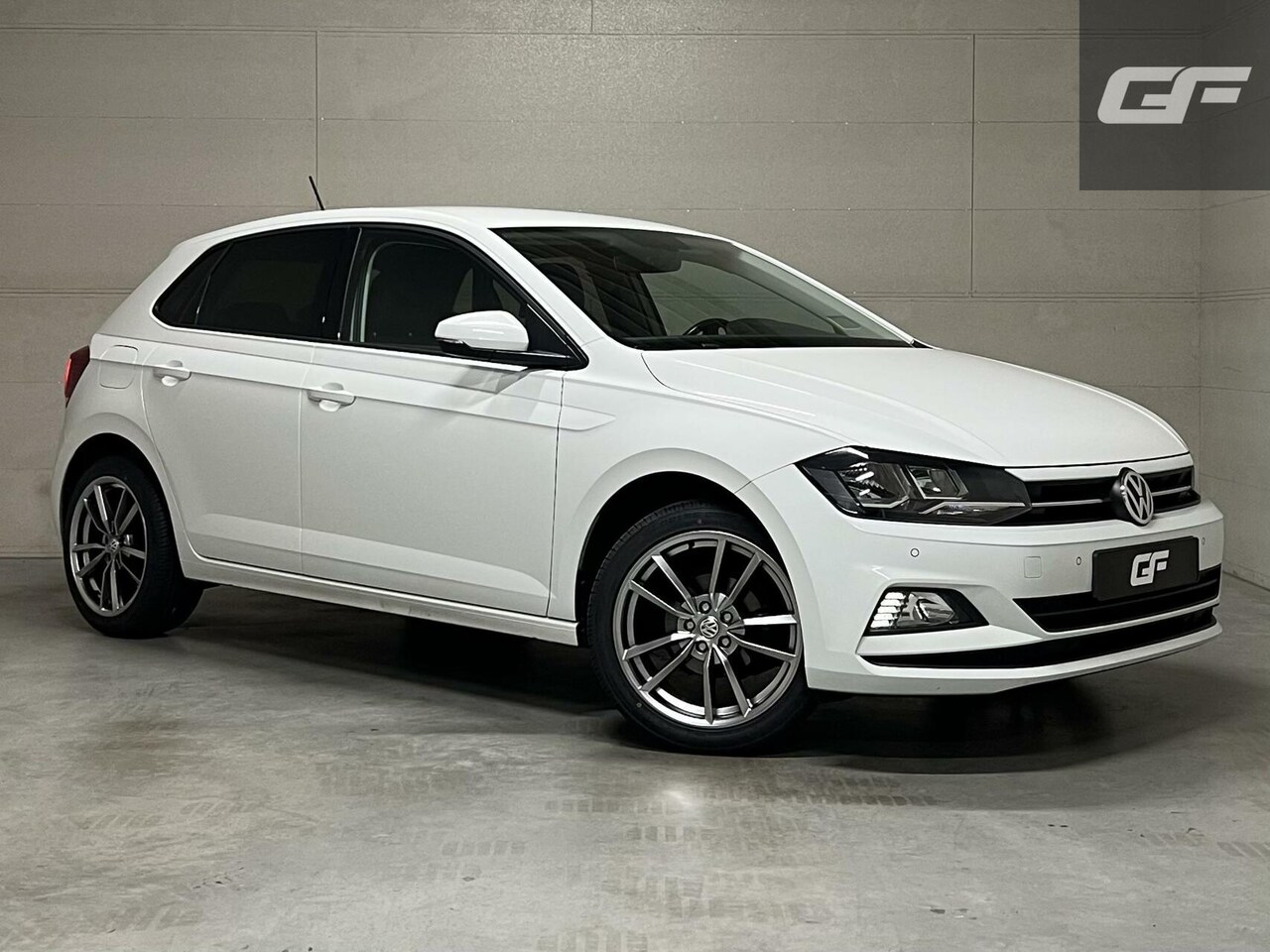 Volkswagen Polo - 1.0 TSI Airco Navi ACC CarPlay PDC Trekh. - AutoWereld.nl