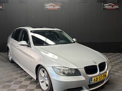 BMW 3-serie - 320i Executive | Navi | Clima | Nieuwe APK |