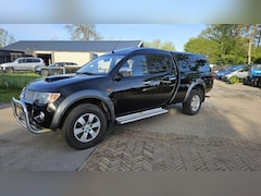 Mitsubishi L 200 - 2.5 DI-D DC Intense