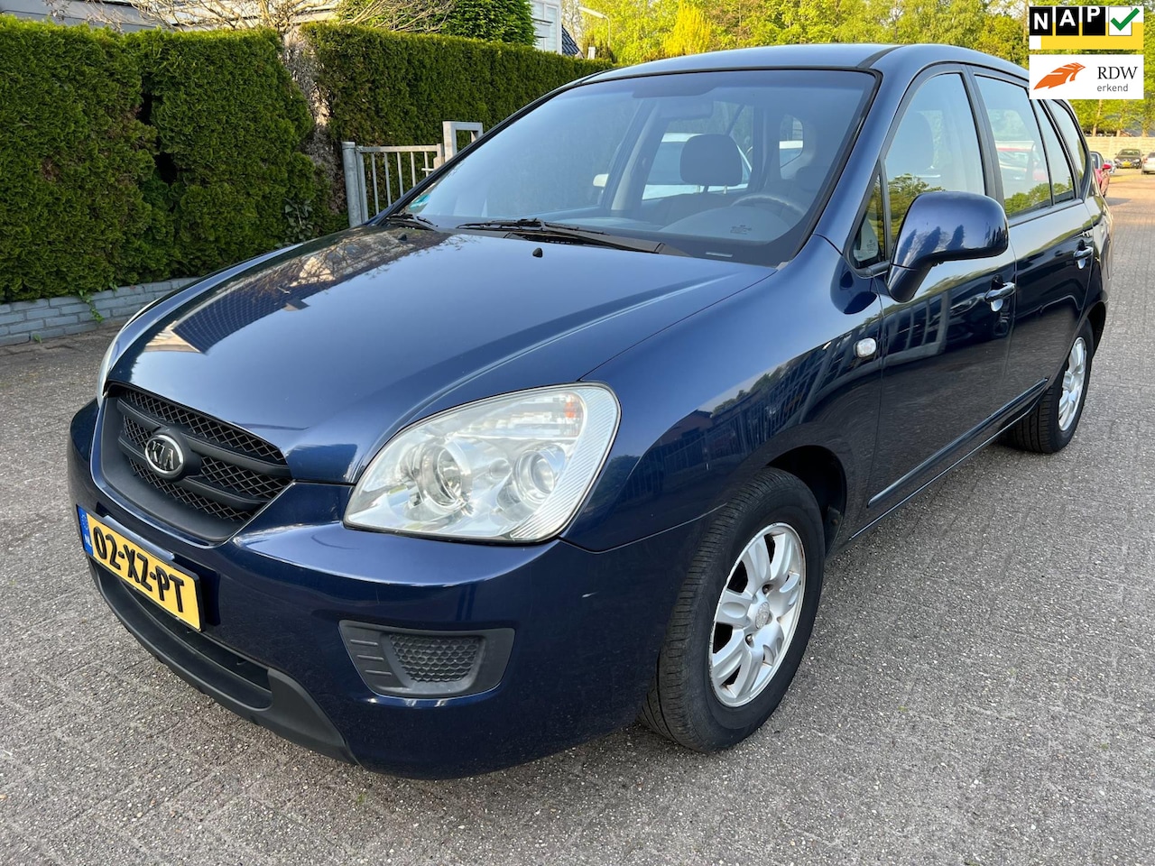 Kia Carens - 2.0 CVVT 5-DRS X-tra AIRCO LMV NAVI BL.TOOTH - AutoWereld.nl