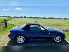 BMW Z3 Roadster - 1.8