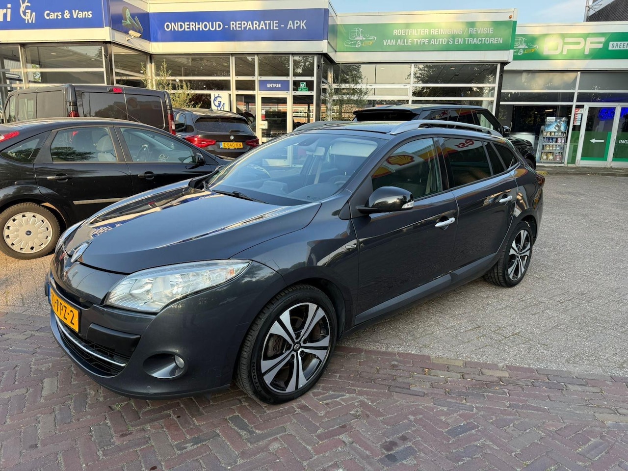 Renault Mégane Estate - 1.5 dCi Bose Automaat - AutoWereld.nl