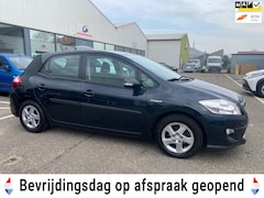 Toyota Auris - 1.8 Full Hybrid Business AUTOAMAAT | CAMERA | PDC | NAVI | CLIMA | NAP | APK |