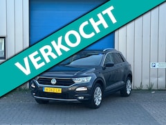 Volkswagen T-Roc - TSI VIRTUAL CAMERA STOELVRW TREKHAAK EL KLEP