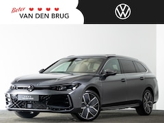 Volkswagen Passat Variant - R-Line 1.5 eHybrid 272 PK | LED Matrix IQ | Panoramadak | Trekhaak | Achteruitrijcamera |