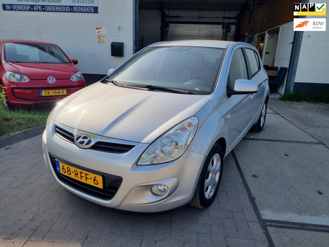 Hyundai i20 - 1.6i i-Catcher | 2e Eigenaar! - AutoWereld.nl