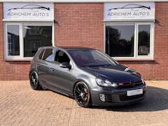 Volkswagen Golf - 2.0 GTI