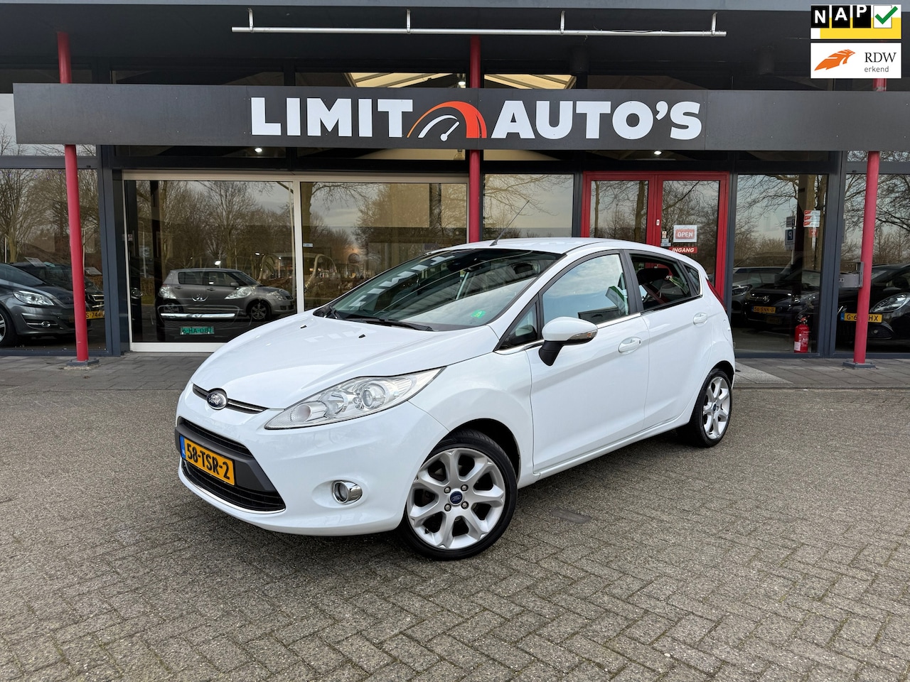 Ford Fiesta - 1.25 Titanium Climate/El.ramen/St.verwarming/Leder/Cruise/Pdc/Nap/Apk - AutoWereld.nl