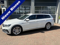 Volkswagen Passat Variant - 1.4 TSI PHEV GTE Business 245pk trekhaak 1600kg Bj 2021 Dealer onderhouden