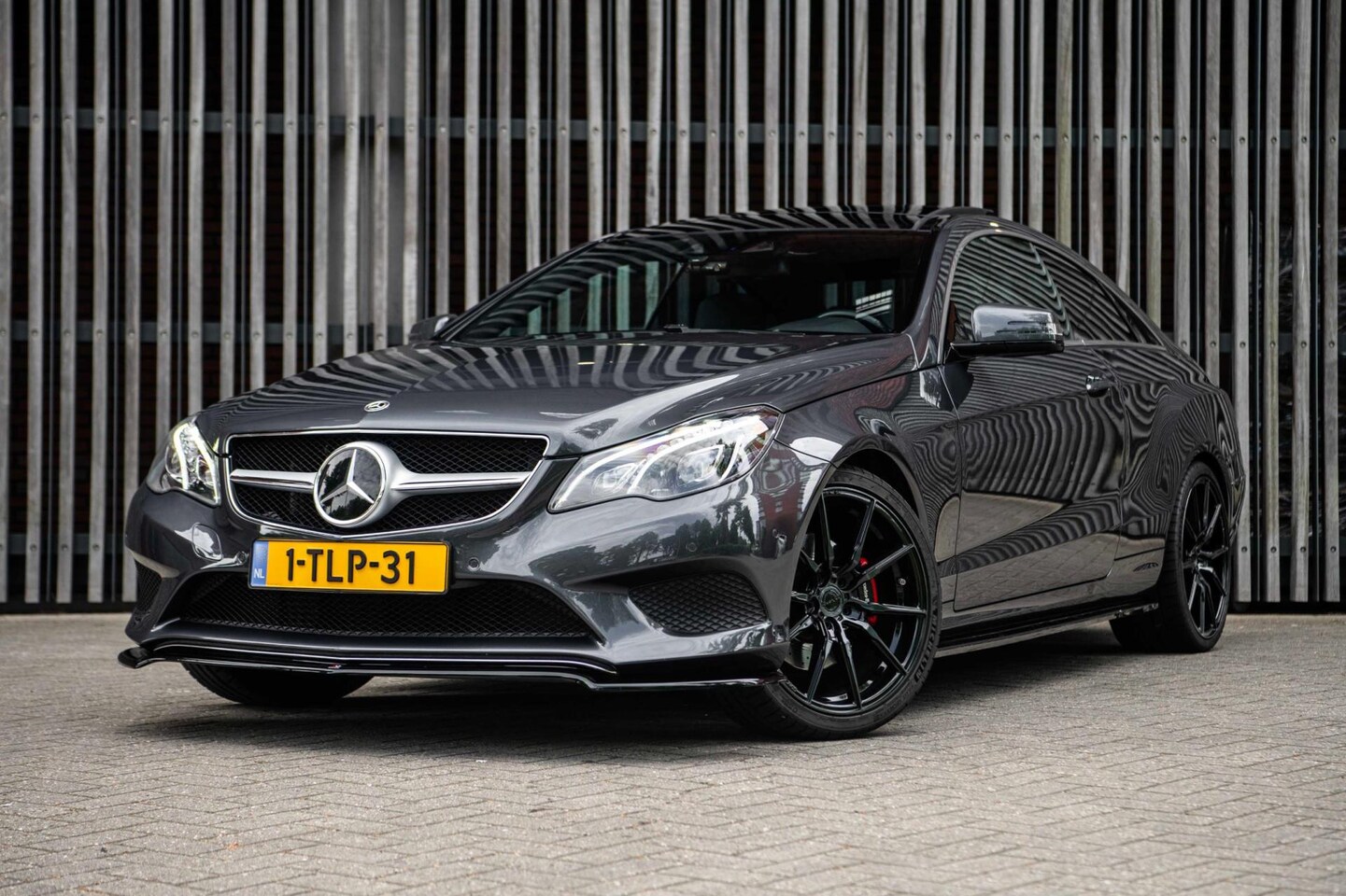 Mercedes-Benz E-klasse Coupé - E250 211pk AUT. Prestige |NL-AUTO| ALLE OPTIES| Panorama|LED|Stoelventilatie/verwarm.|ACC| - AutoWereld.nl