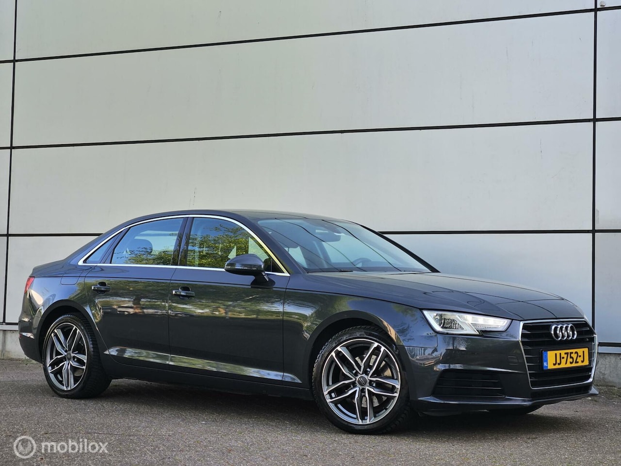 Audi A4 Limousine - 1.4 TFSI Led|Keramisch|Keyless|Nap|Boekjes - AutoWereld.nl