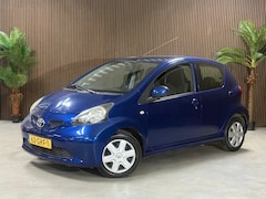 Toyota Aygo - 1.0-12V +