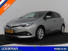 Toyota Auris - 1.2T Trend | Navigatie | Camera | Panoramadak | Trekhaak | LM velgen | Cruise Control |