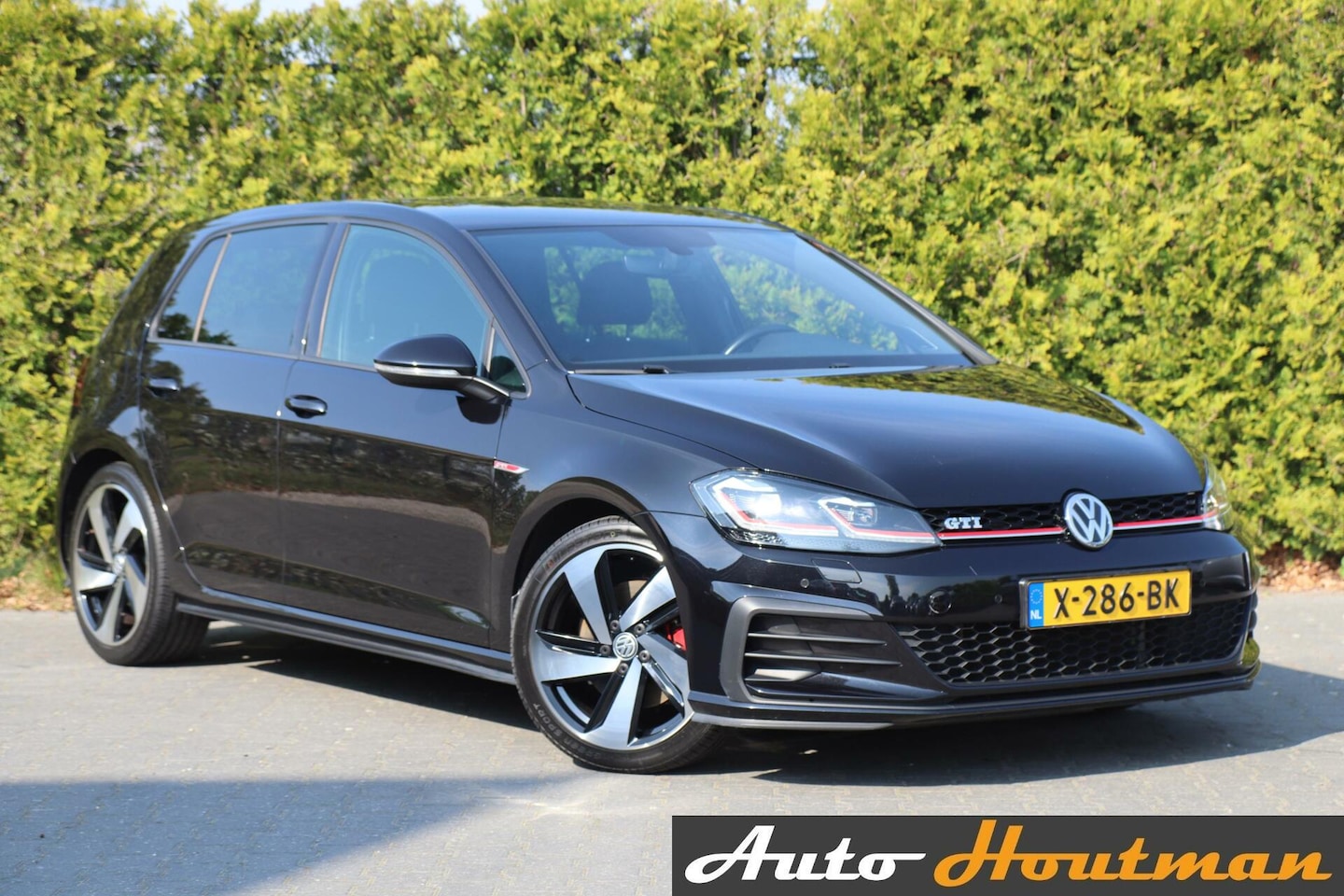 Volkswagen Golf - 7.5 2.0 TSI DSG GTI 230 PK Dyn Audio|Carplay|A. Cruise|Pdc|Trhk afn.|Led|Nav| - AutoWereld.nl