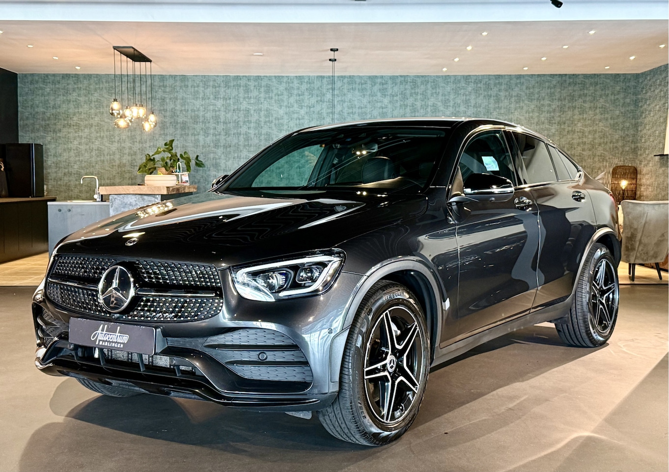 Mercedes-Benz GLC-klasse Coupé - 200 AMG I Facelift I Aut I 19" I BTW Auto - AutoWereld.nl