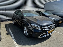 Mercedes-Benz GLA-Klasse - 180 camera trekh. memory ad.cruise