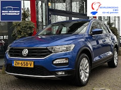 Volkswagen T-Roc - 1.0 TSI Style | Navi | ECC | PDC | Cruise Control | TREKHAAK