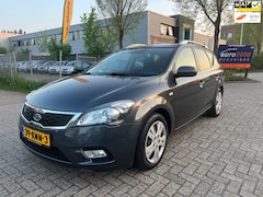 Kia Cee'd - 1.4 CVVT Seven Business - Navi - Ecc - Nette staat