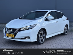 Nissan LEAF - N-Connecta 40 kWh / Eerste Eigenaar / Dealer Onderhouden / Navigatie / Stoel verwarming V+