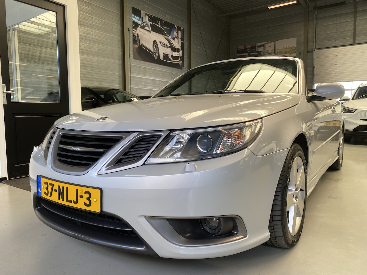 Saab 9-3 Cabrio - 1.8t Vector Exklusiv Nederlands geleverd - AutoWereld.nl