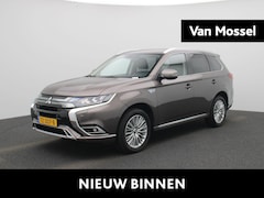 Mitsubishi Outlander - 2.4 PHEV Intense | Stoelverwarming | Parkeersensoren | Achteruitrijcamera | Automaat | Tre