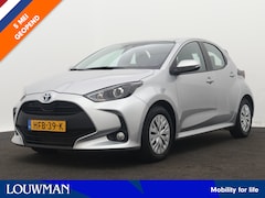 Toyota Yaris - 1.5 Hybrid Active Limited | Navigatie | Camera | Cruise Control Adaptief | Climate Control