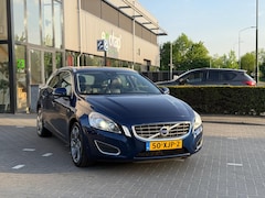 Volvo V60 - 1.6 T3 Ocean Race (bj 2012) XENON|PDC|NAVI|LMV