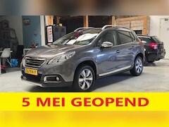 Peugeot 2008 - 1.2 PureTech Allure Panoramadak, Navi, Bluetooth, LMV 16"