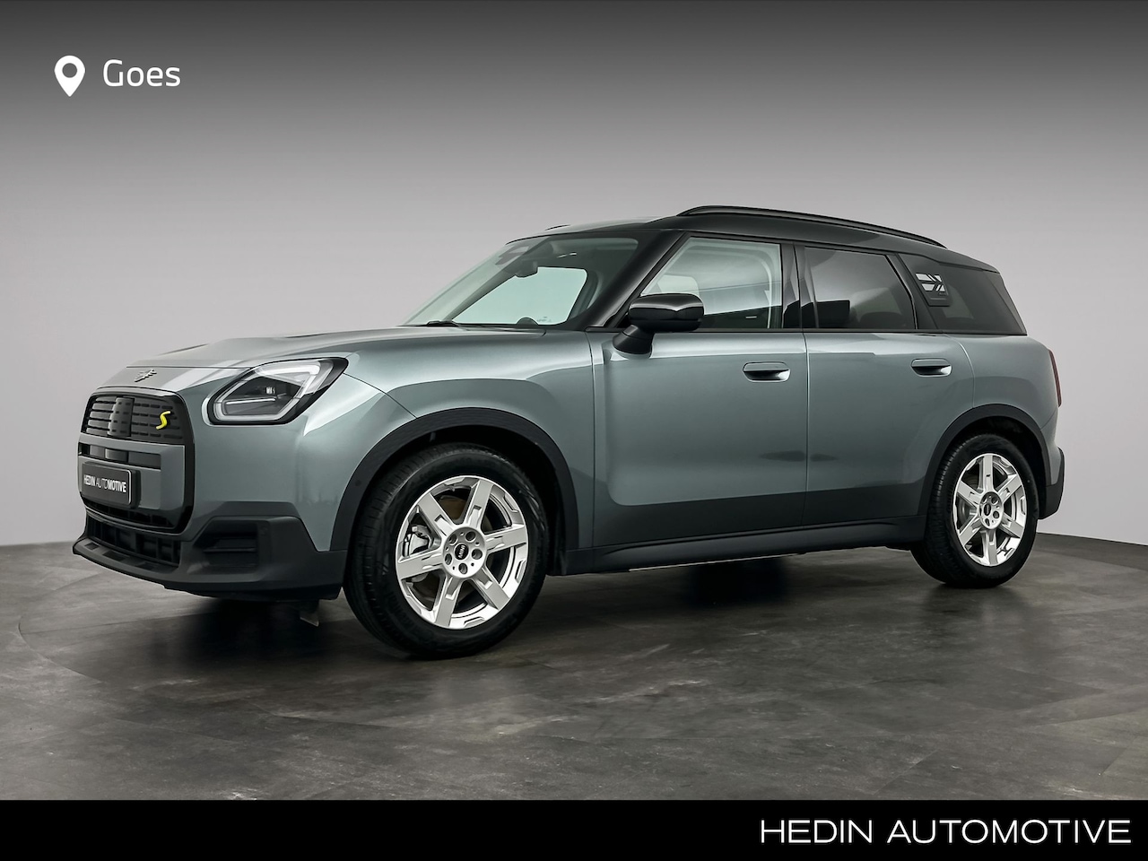 MINI Countryman - SE ALL4 Classic Trim | M Plus pakket | Trekhaak | 18 Inch LM | Dak- en spiegels in zwart - AutoWereld.nl