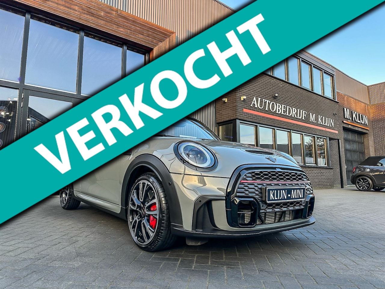 MINI Cabrio - Mini 2.0 John Cooper Works F1 aut 231pk Nardo/np:63.000/bomvol - AutoWereld.nl