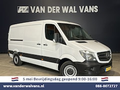 Mercedes-Benz Sprinter - 316 CDI 164pk L2H1 Euro6 Airco | Camera | Navigatie | 2800kg Trekhaak | Cruisecontrol Chau