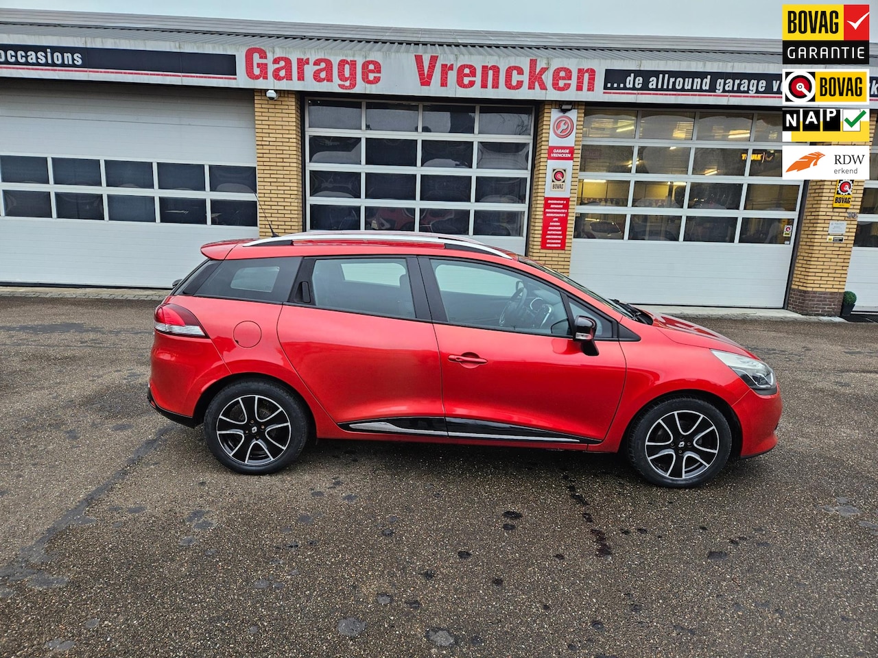 Renault Clio Estate - 0.9 TCe Dynamique LMV/Clima/Navi/Trekhaak - AutoWereld.nl