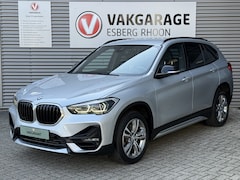 BMW X1 - xDrive20i AUTOMAAT NAVI/CAM