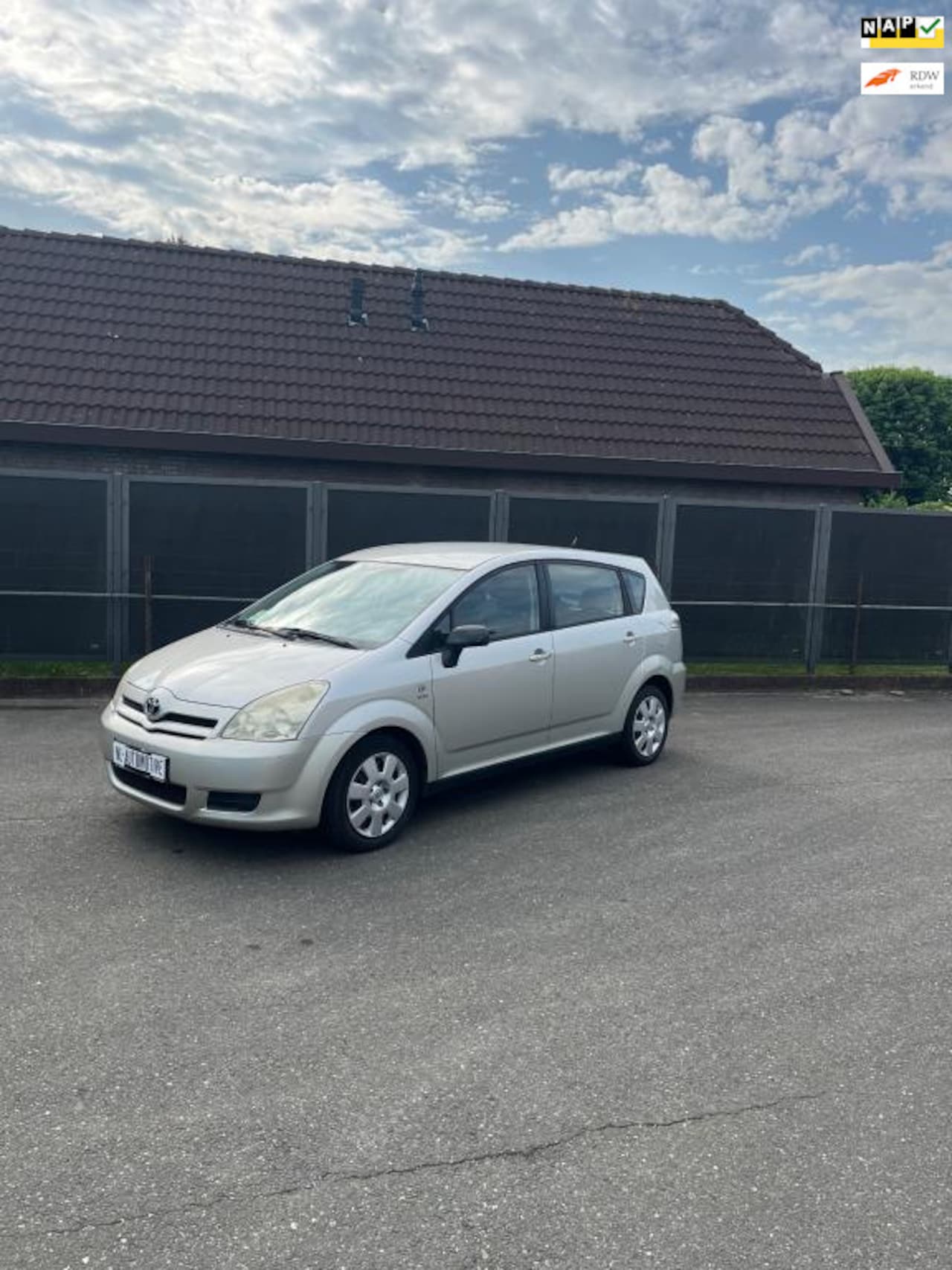 Toyota Corolla Verso - 1.6 VVT-i Terra 1.6 VVT-i Terra - AutoWereld.nl