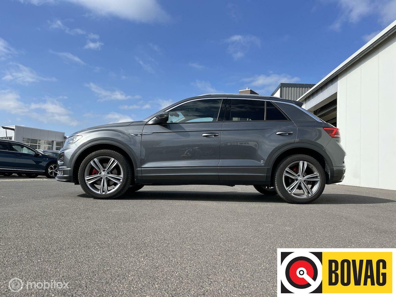 Volkswagen T-Roc - 1.5 TSI Sport R Line.Camera Trekhaak - AutoWereld.nl