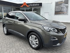 Peugeot 3008 - 1.2 PureTech Active Navi Carplay Trekhaak Parkeersensoren
