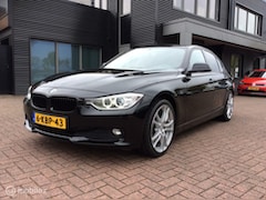 BMW 3-serie - 320i Edition Executive Upgrade Nav 19"lm vlg Nap Leder