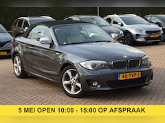 BMW 1-serie Cabrio - 118i High Executive / Leder / Navigatie / Parkeerhulp V+A / Windscherm / 17'' / Stoelverwa