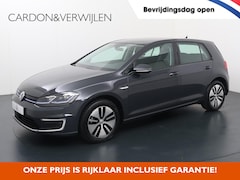 Volkswagen e-Golf - E-DITION | 136 PK | Navigatiesysteem | Verwarmbare voorstoelen | Digital cockpit |