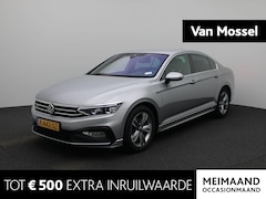 Volkswagen Passat - 1.5 TSI R-Line Business + | Climate Control | Camera | Stoelverwarming | Lichtmetalen Velg