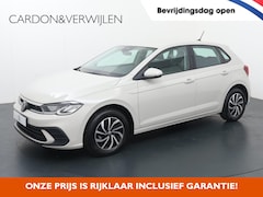 Volkswagen Polo - 1.0 TSI Life | 95 PK | Parkeersensoren | Apple Carplay/Android Auto | Multifunctioneel stu