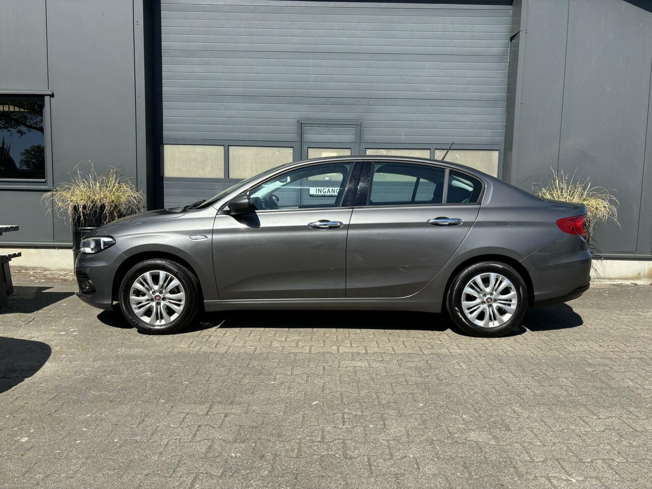 Fiat Tipo - 1.4 16V 105 PK Lounge Airco/ Cruise Control/ Afneembare trekhaak!