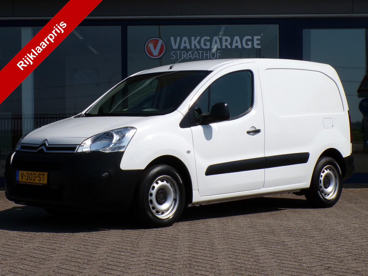Citroën Berlingo - 1.6 BlueHDI 75 Club 1.6 BlueHDI 75 Club, Airco / Cruise control / Nieuwe APK - AutoWereld.nl